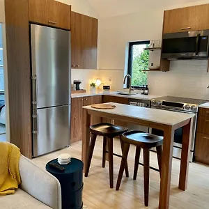 Greenwood Getaway Apartment Seattle